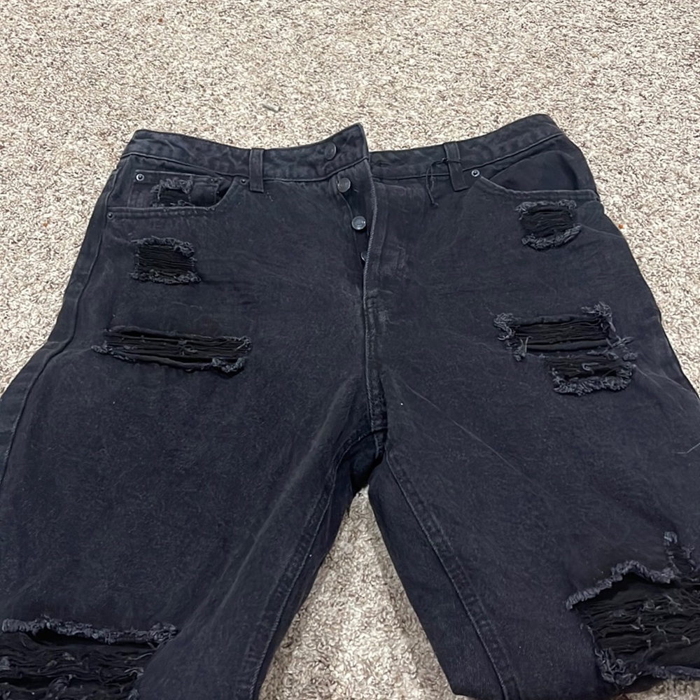 Relaxed fit jeans ripped